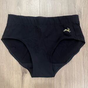 Tracksmith Race Brief